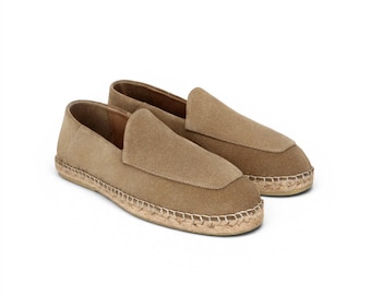 Beige suède espadrilles heren, handgemaakte lederen instappers, natuurlijke jute loafers, ademende zomerschoenen voor mannen
