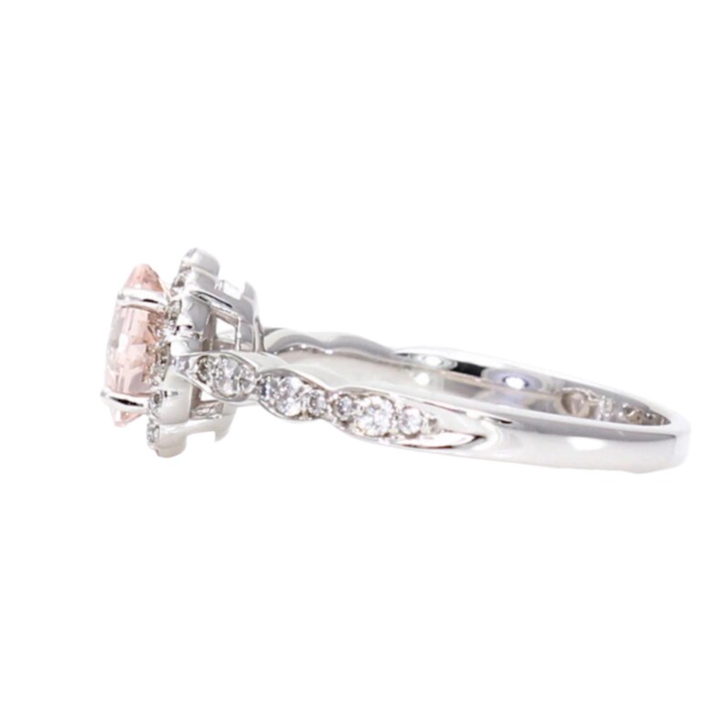 Asscher geslepen morganiet verlovingsring | Perzikroze vintage halo-ring | Diamanten geschulpte band van 14K of 18K goud of platina afbeelding 7