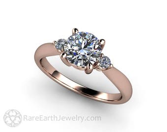 Three Stone Moissanite Engagement Ring, 3 Stone Round Forever One Moissanite Ring in Rose Gold, White Gold, Yellow Gold or Platinum