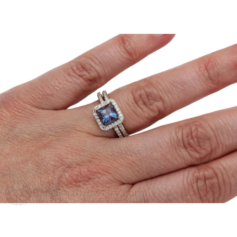 Princess Alexandrite Engagement Ring Square Diamond Halo Color Change Gemstone Lab Created Alexandrite Ring Bridal Set 14K 18K Gold Platinum image 2