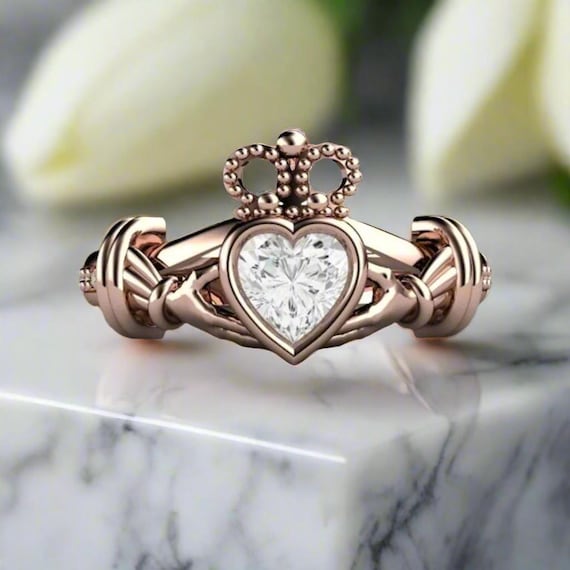 Anillo Claddagh, anillo celta de bodas, anillo de compromiso