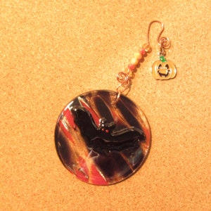 Fused Glass Bat - Halloween Sun Catcher - Bat Sun Catcher - Halloween Decorations - Holiday Sun Catchers - Halloween Gifts - Hostess Gifts