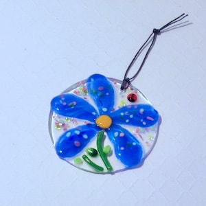 Blue Fused Glass Flower, Fused Glass Sun Catcher, Flower Sun Catcher, Fused Glass Flowers, Fused Glass Daisy, Mothers Day Gift