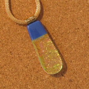 Pendentif en verre dichroïque - Bijoux dichroïques - Pendentif en verre fusionné - Bijoux en verre fusionné - Pendentif en verre - Collier dichroïque