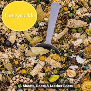 Honeysuckle Potpourri – Handcrafted Floral Botanical Blend | Summer Cottage Home Fragrance | Rustic Bowl Filler