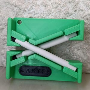 Portable Knife Sharpener with Ceramic Rods – 22  Fixed Angle – PLA Body – For Hooks & Outdoor Knives