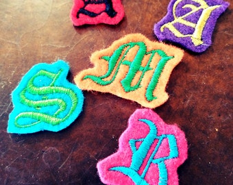 2 inch Letter embroidered patch Old English