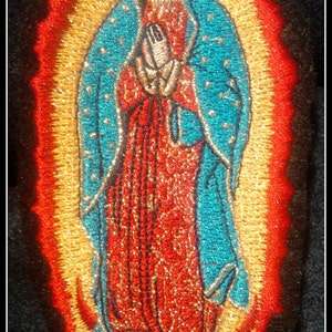 Virgen de Guadalupe hierro en parche folkart mexicano