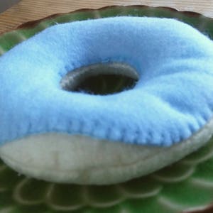 Pretend food - Felt Donut U Choose Color