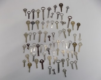 FREE SHIPPING!!!! 73 Keys, Skeleton Keys, Cabinet Keys, Luggage, Clock, House Key