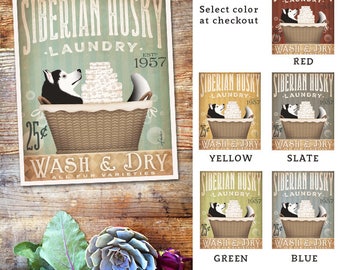 Peut inclure: Une affiche de style vintage représentant un Husky sibérien dans un panier à linge avec le texte "Siberian Husky Laundry". L'affiche comprend le texte "Wash & Dry" et "All Fur Varieties". L'affiche est disponible en plusieurs couleurs.