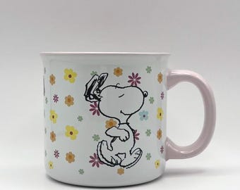 Snoopy Peanuts Coffee Mug: Woodstock and Flower Design