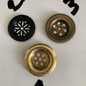 Gold Brass Drain Cover for Bathroom Elegant Design High Quality and Traditional Kitchen Bathroom Drain Cover Easy to Drain Water
