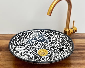 Céramique sinks is handcrafted from Moroccan pottery with colorful artisanal accessories and is 100% guaranteed.