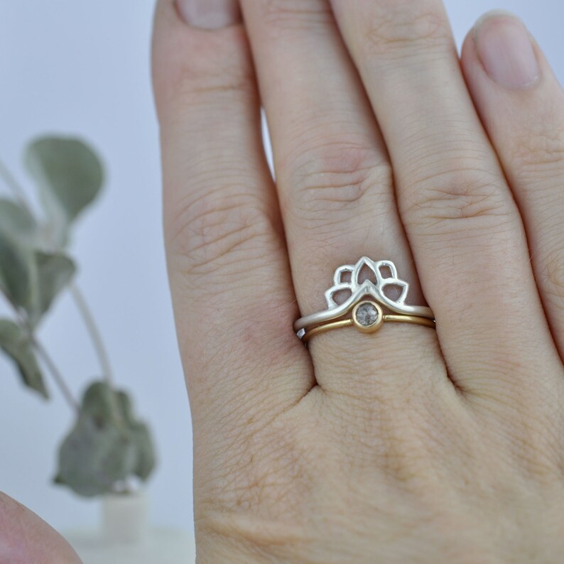 Curved silver ring Optional set with Diamond 9ct solid yellow gold ring.