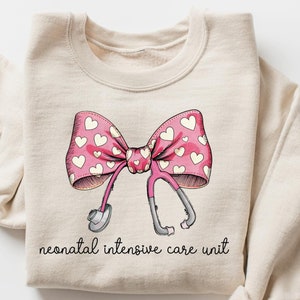 Valentinstag NICU Sweatshirt, NICU Nurse Sweatshirt, NICU Nurse Sweater, NICU Nurse Geschenk, Neugeborenen Intensivstation, Nicu Nurse