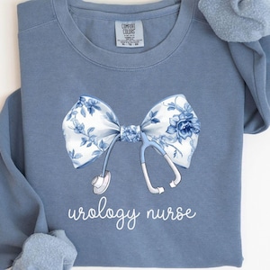 Urology Nurse Sweatshirt, Funny Urology RN Crewneck, Urology Nurse Appreciation Sweater, Bladder Boss Nurse Gift, Urologist Top