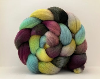 Haut en laine peignée Polwarth teint à la main • 4,2 oz • LA HUITIÈME COULEUR