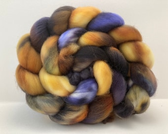 Handgefärbt Superwash Merino gekämmt Top - 4,1 Unzen