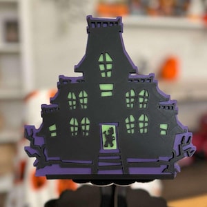 Luigi’s Mansion 3D Printed Cake Topper – Glow-in-the-Dark Edition