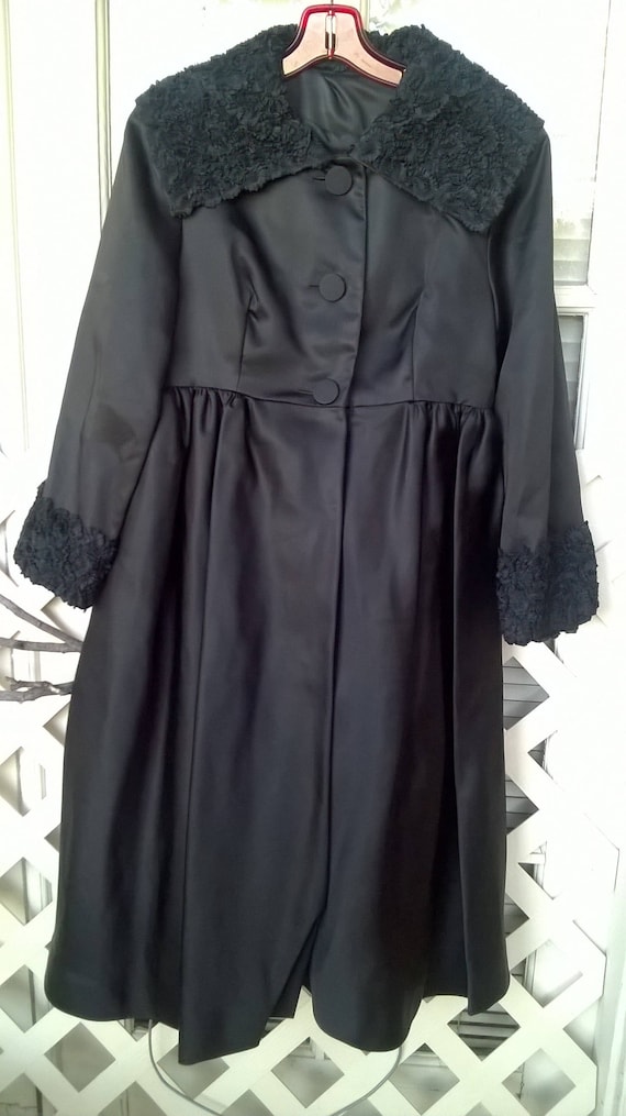 Kimie Couture. Vintage Satin Coat, 60s Steampunk o