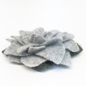 Recycled Cashmere Handmade Flower Pin Brooch 022 image 2