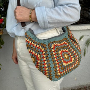 Crochet crossbody bag, granny square fanny bag, boho chest bag, women waist bag, gift for her, crochet free bag