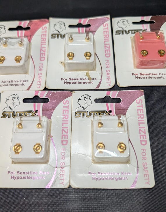 Studex ear piercing studs - image 1