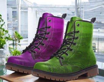 Paarsgroene combatlaarzen met verschillende kleuren, cyberpunk rave schoenen, veganistisch leer, clowncore esthetiek, Harajuku gothic festival schoenen, tweekleurig