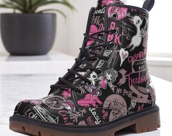 Botas de combate negras con grafiti, zapatos de estilo urbano Harajuku Y2K, botas góticas con cordones estilo emo punk, calzado alternativo pintado de cuero vegano, para mujer.