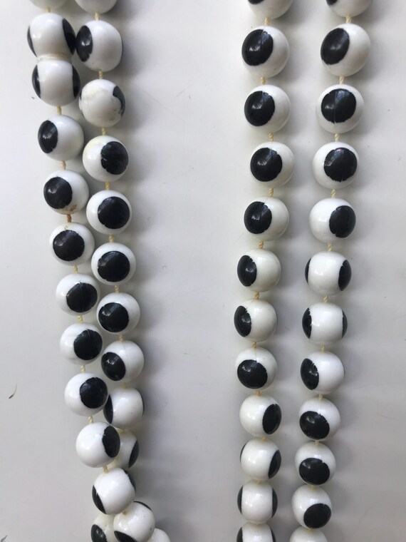 Vintage 1960s MOD Long Beaded EYE Necklace - image 2