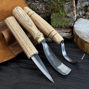 Wood Carving Tool Set 3-Piece. Carbon Steel Blades. Ash Handles. Sloyd Knife, Scorp Knife & Bent Gouge. Bowl Carving Tools with Leather Roll