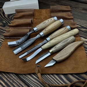 Hand-Forged 6-piece Wood Carving Set. Carbon Steel Blade. Ash Handles. Gouges, Sloyd, Hook & Whittling Knives. Leather Roll. Gift for Carver