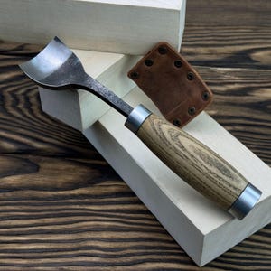 Hand-Forged Spoon Gouge with Sheath. 52100 Carbon Steel Blade. Ergonomic Ash Handle. Curved Chisel for Spoon Carving. Gift for Him.