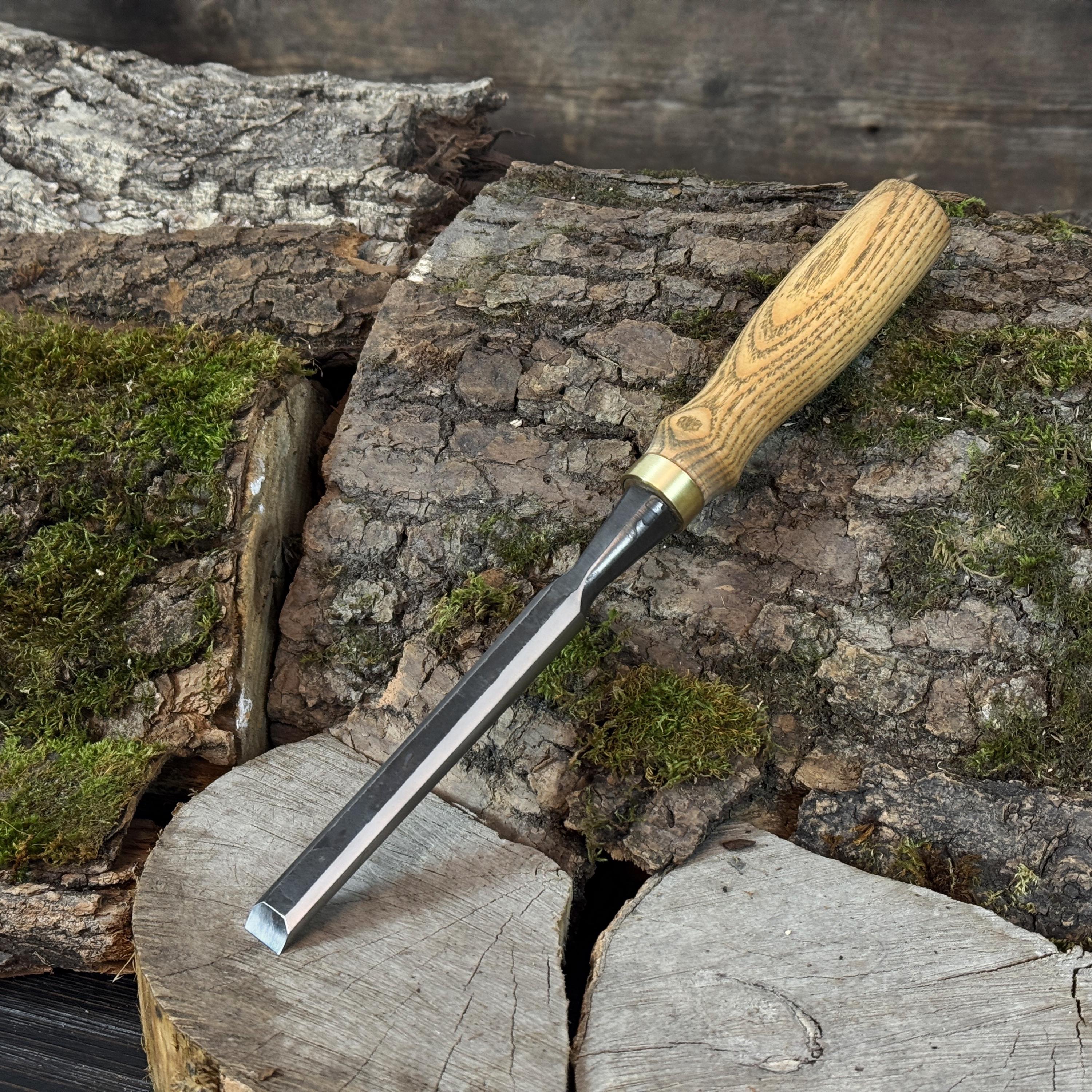 Hand-forged Bevel Edge Chisel. 52100 Carbon Steel Blade. Ergonomic Ash ...