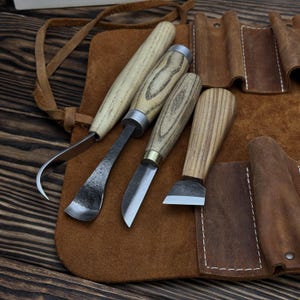 4-piece Hand-Forged Spoon Carving Set. Carbon Steel Blade. Ash Handles. Gouge, Hook, Sloyd & Whittling Knives. Leather Roll. Gift for Carver