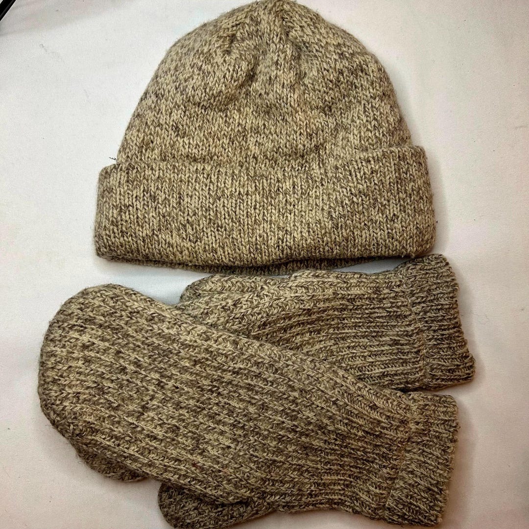 Essential L.L. Bean Wool Blend Beanie & Mitten Knit Set Vintage 1980s Llbean Wool Beanie and Mittens SET *5/2 Price  main image 4