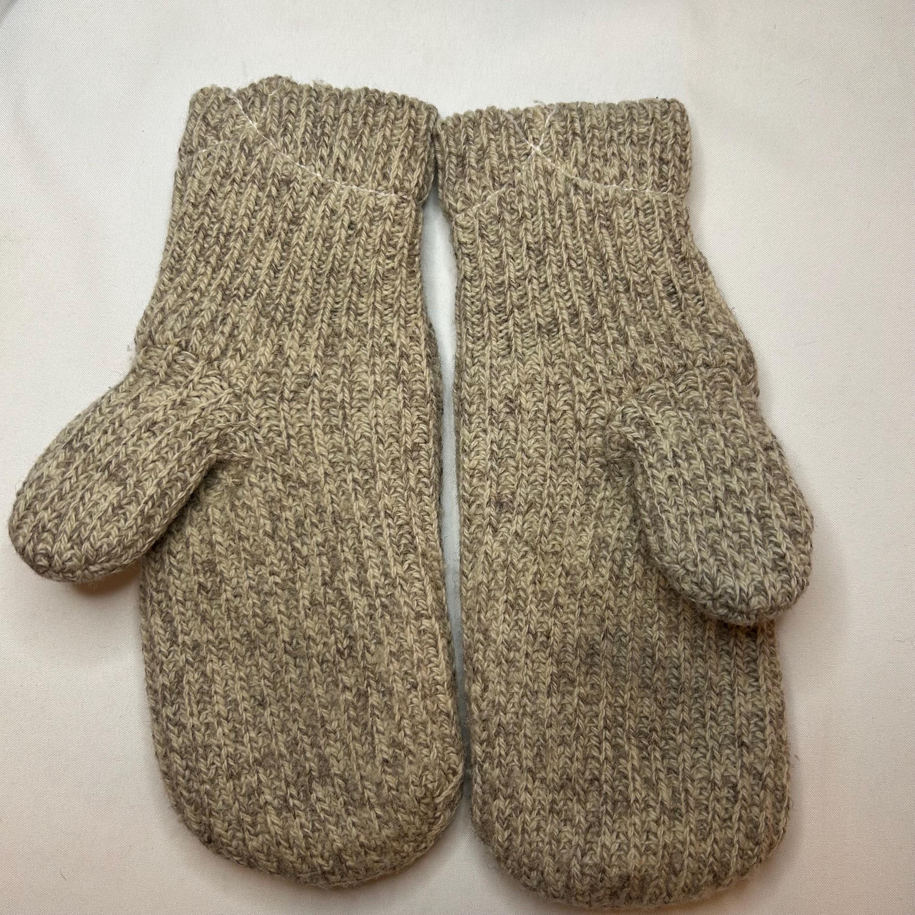 Essential L.L. Bean Wool Blend Beanie & Mitten Knit Set Vintage 1980s Llbean Wool Beanie and Mittens SET *5/2 Price  main image 3