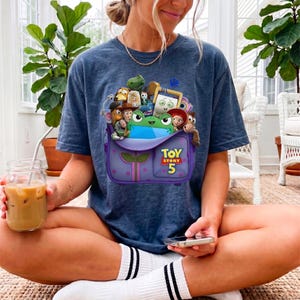 Toy Story 1995 Shirt, Woody Buzz Pixar Fest T-shirt, You've Got A Friend In Me Pixar Tee, WDW Disneyland Family Trip Sweatshirt