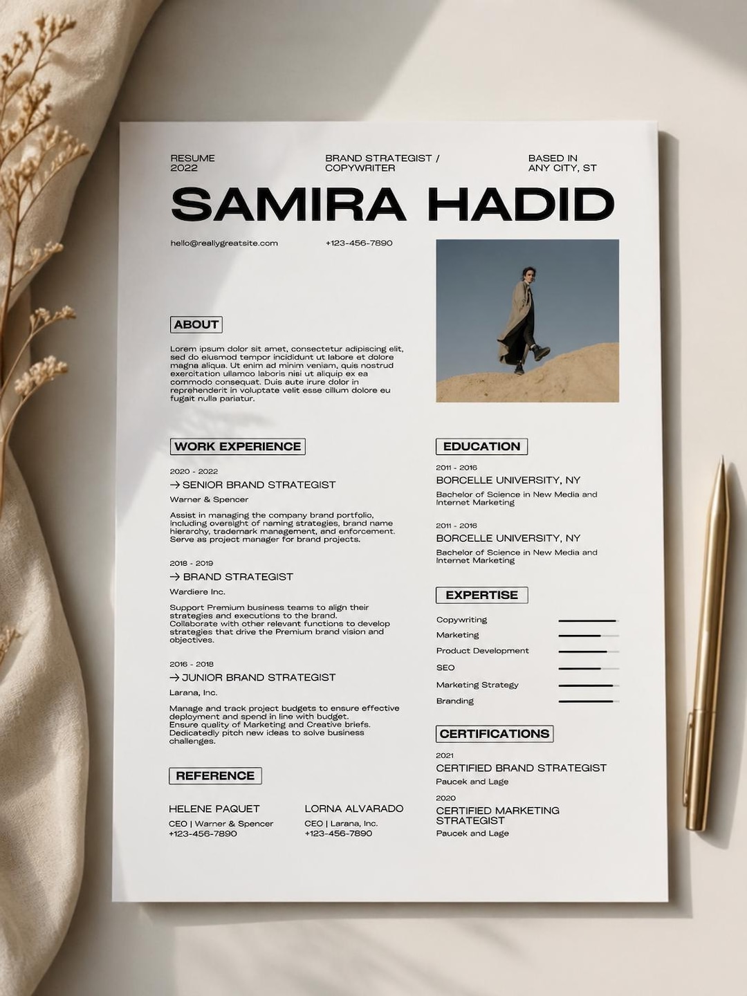 Modern Minimalist Resume Template | Editable Canva CV (instant Download ...