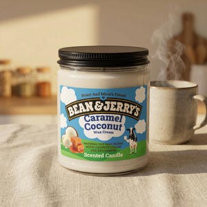 Vela perfumada de caramelo e coco da Bean & Jerry's | Mistura de cera de soja, creme de coco e cardamomo
