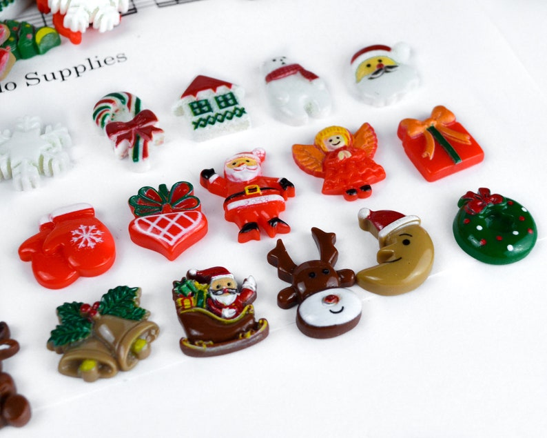 Mixed Christmas Themed Resin Cabochons, Fun and Colorful Holiday Inspired Flatbacks for Decorating DIY Gifts, Ornaments, Jewelry and More image 5