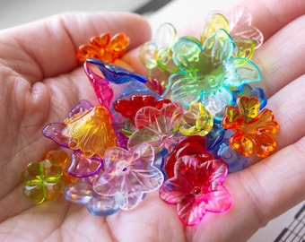 Transparent Acrylic Flower Beads in Assorted Styles and Colors, Clear Colorful Vintage Themed Floral Mixed Lot, 6mm to 21mm Size Assortment