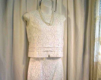 60s White Lace 2 pc Dress Sleeveless lace and satin blouse White lace pencil skirt vintage 1960s Wedding dress 60s bridal dress S