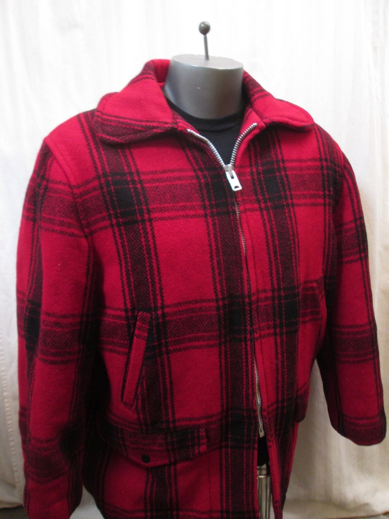 70s Red plaid Jacket Wool Vintage Hunting coat Red and Black plaid Jacket Union made JC Penney metal pull Talon zipper front quilted liner M