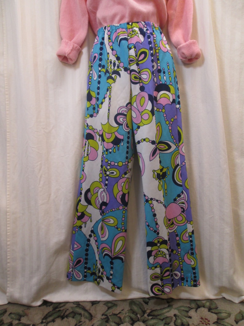 Vintage Mod Psychedelic pants 60s Wild Floral Big Pink and Blue 1960s Modern print Pants S M