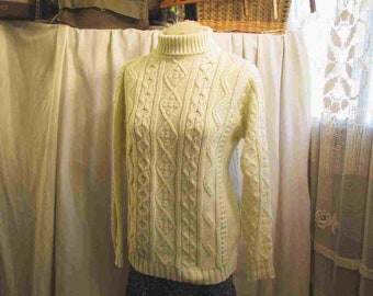 Jantzen 70s Irish Fisherman turtleneck Vintage cream acrylic Sweater Cable knit pullover prep Sweater  M