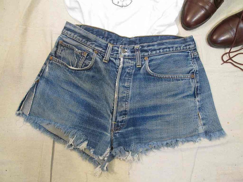 vintage levi cut off shorts