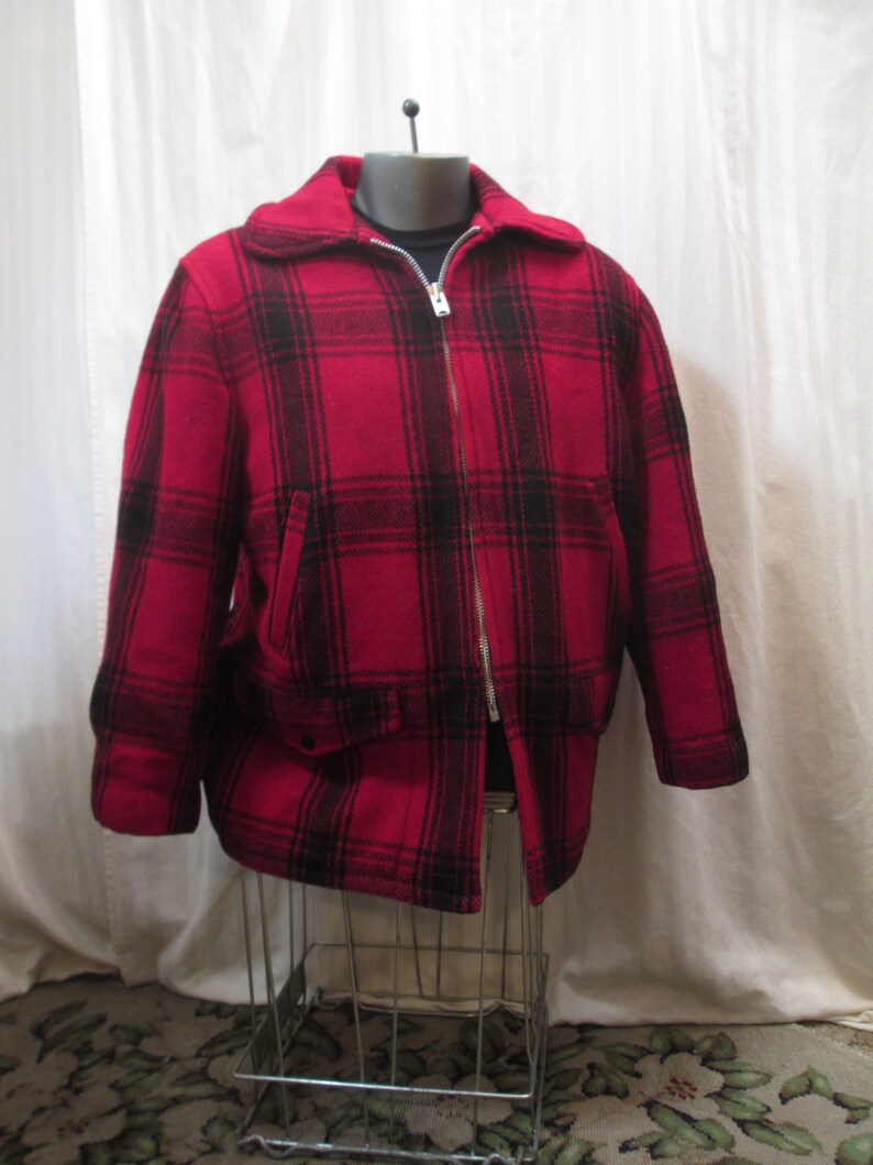 70s Red plaid Jacket Wool Vintage Hunting coat Red and Black plaid Jacket Union made JC Penney metal pull Talon zipper front quilted liner M