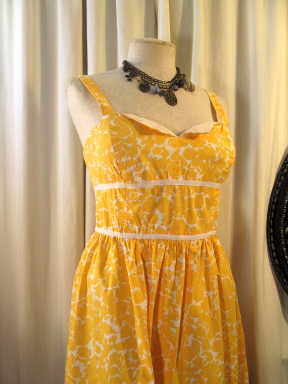 Vintage Sundress Yellow Floral Dress With Bra 90s Cotton Yellow and White  Dress S M 